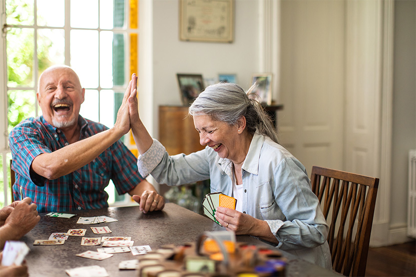 Quels jeux pour stimuler sa mémoire et ses capacités cognitives après 60 ans ?